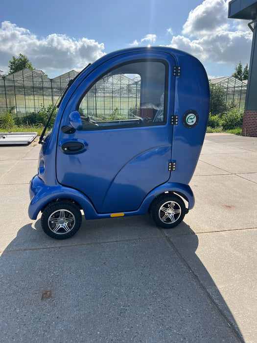 Scootmobiel overdekte Cabin TTZ Electric