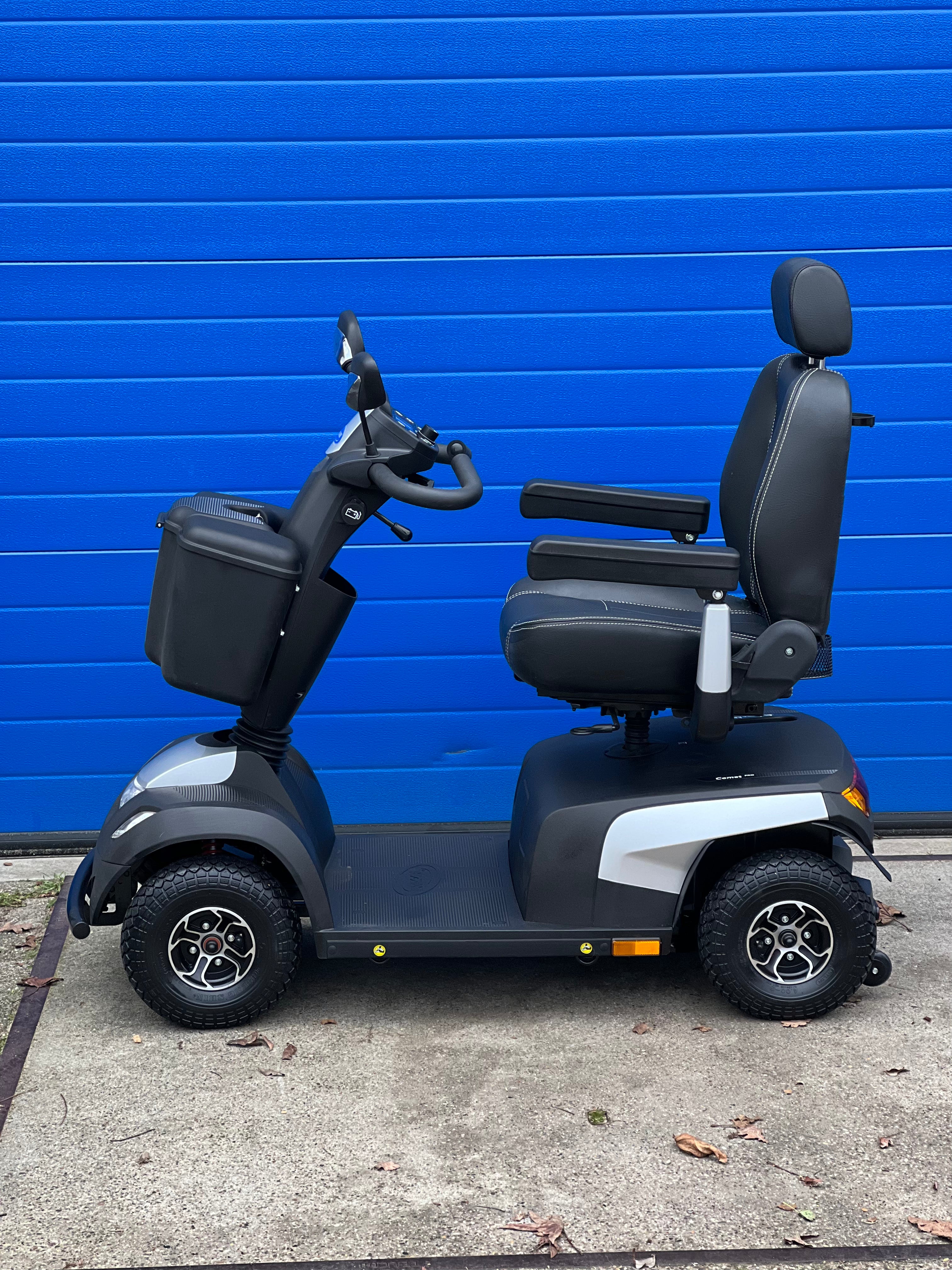 Scootmobiel Invacare Comet Pro 4 (2022) - TotaalThuisZorg